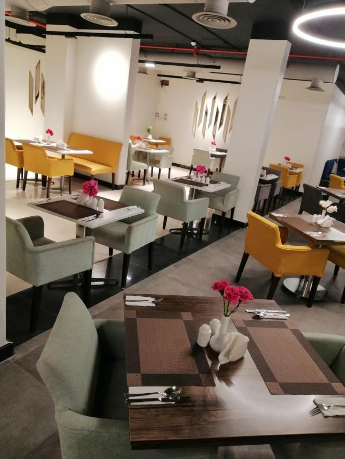 Aquila Aldiafah Hotel